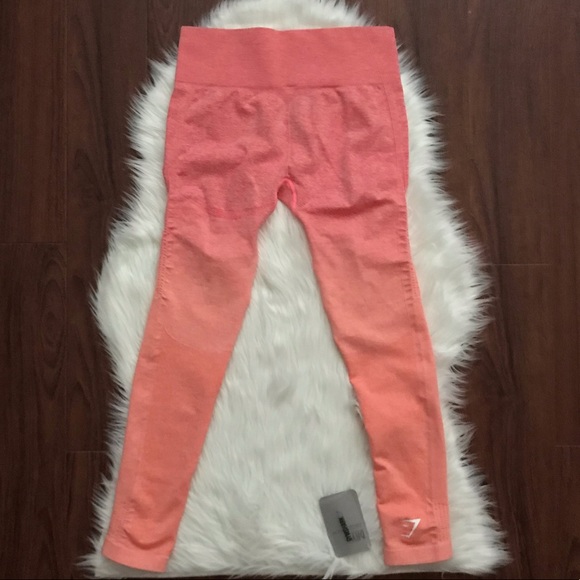 ✨NWT | GYMSHARK | Ombré Seamless Leggings | Peach Coral | Size L ✨ - Picture 3 of 8